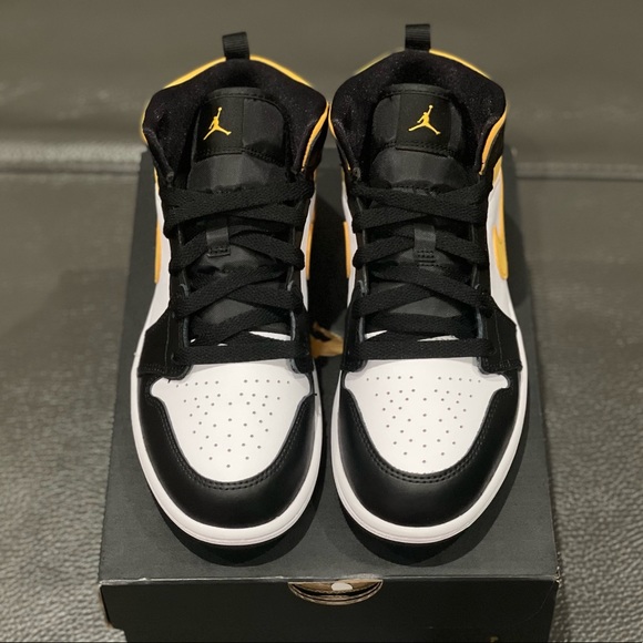 BRAND NEW JORDAN 1 MID (PS) - POLLEN - Picture 2 of 6